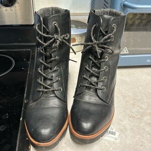 Naturalized Madalyn Heeled Boot 🥾 size 7.5